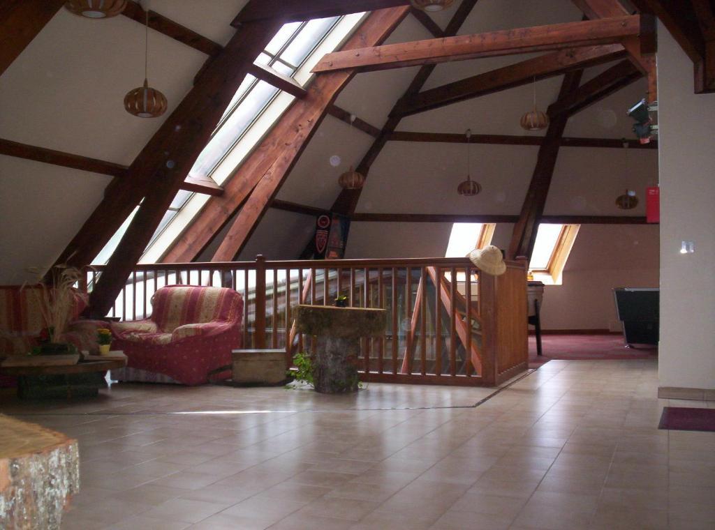 Auberge De Mandrin Dullin Exterior photo